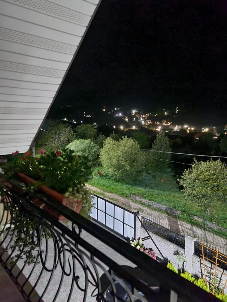 Image 5 of S’Vitt