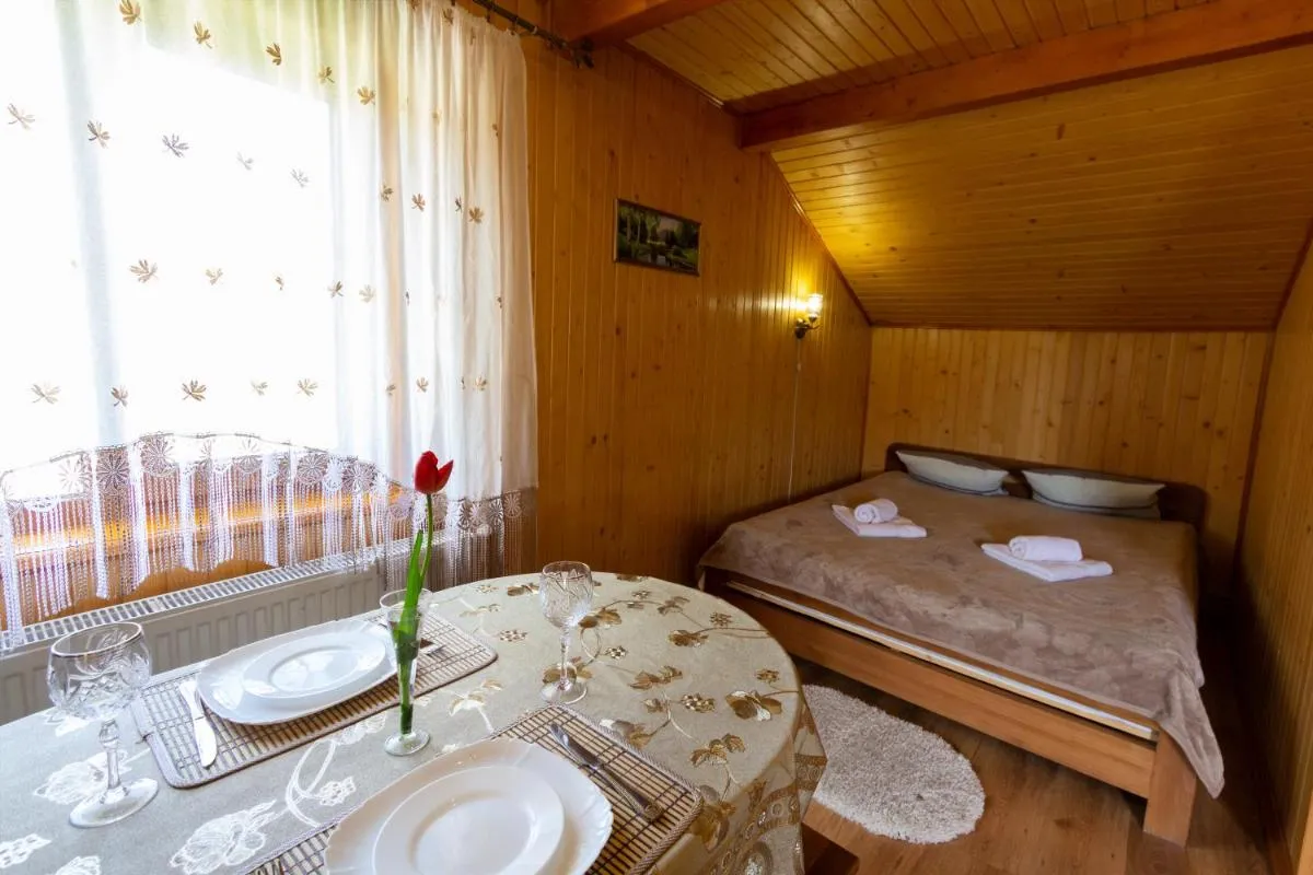 Image 3 of Садиба У Василини та Романа