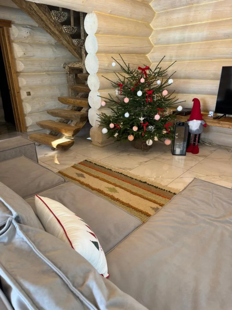 Image 6 of SevenHills chalet