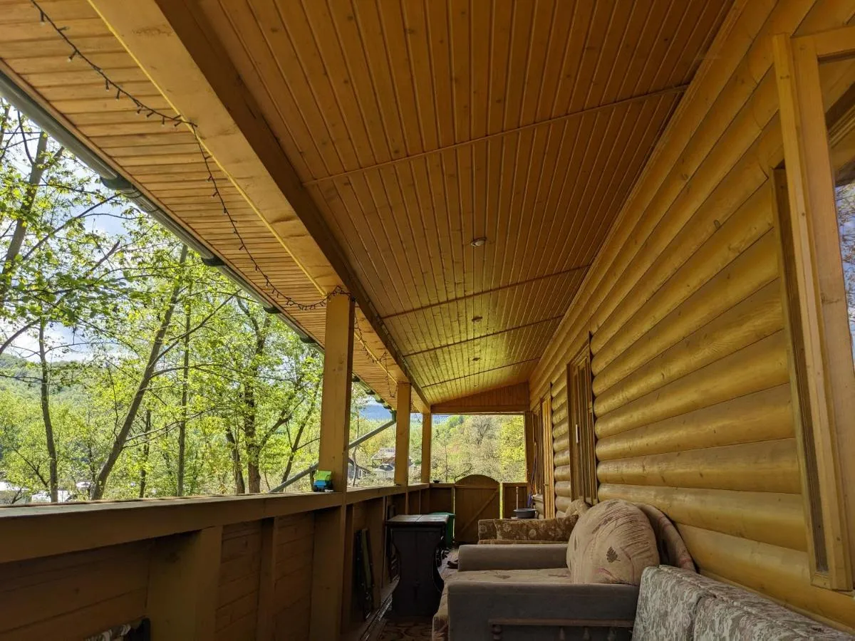 Image 2 of Sheshory Chalet