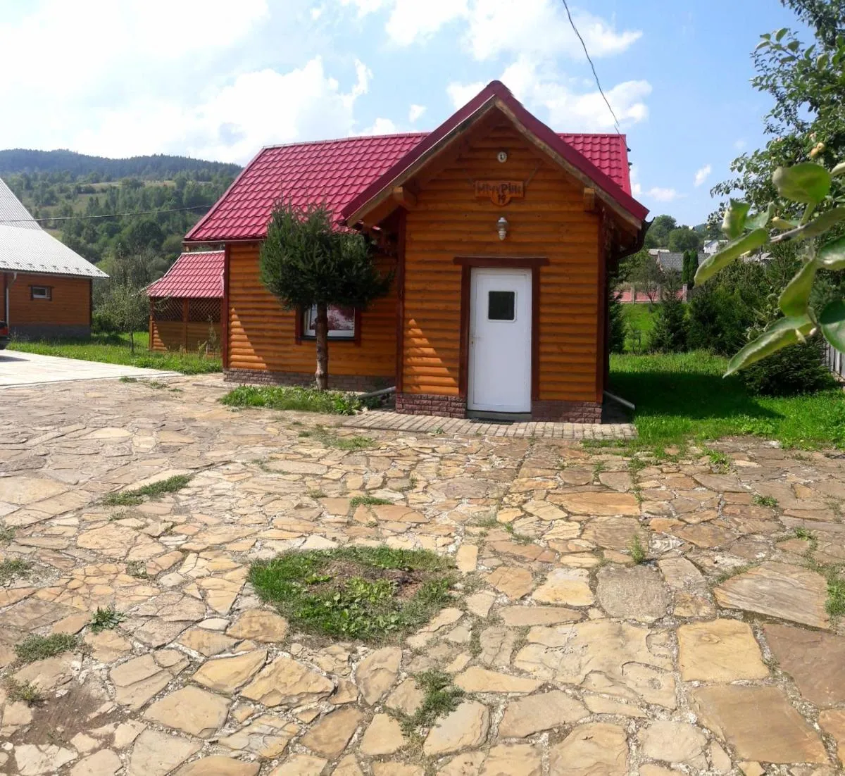 Image 5 of Смерековий двір
