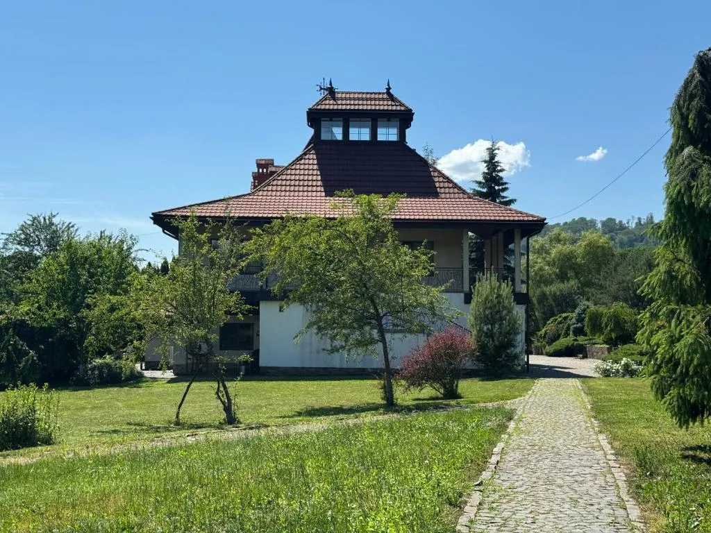 Image 1 of Троянда Карпат