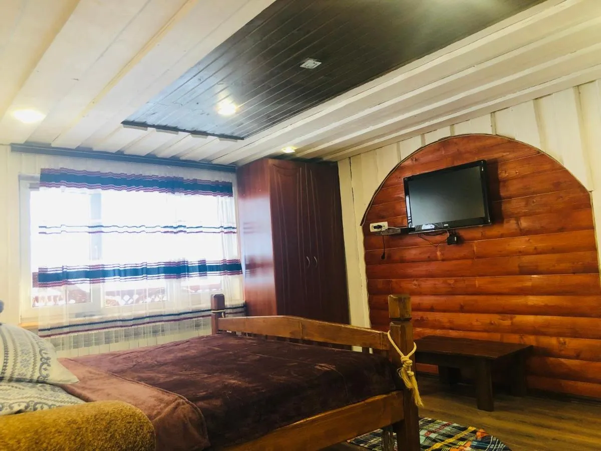 Image 3 of У Віти номер 4