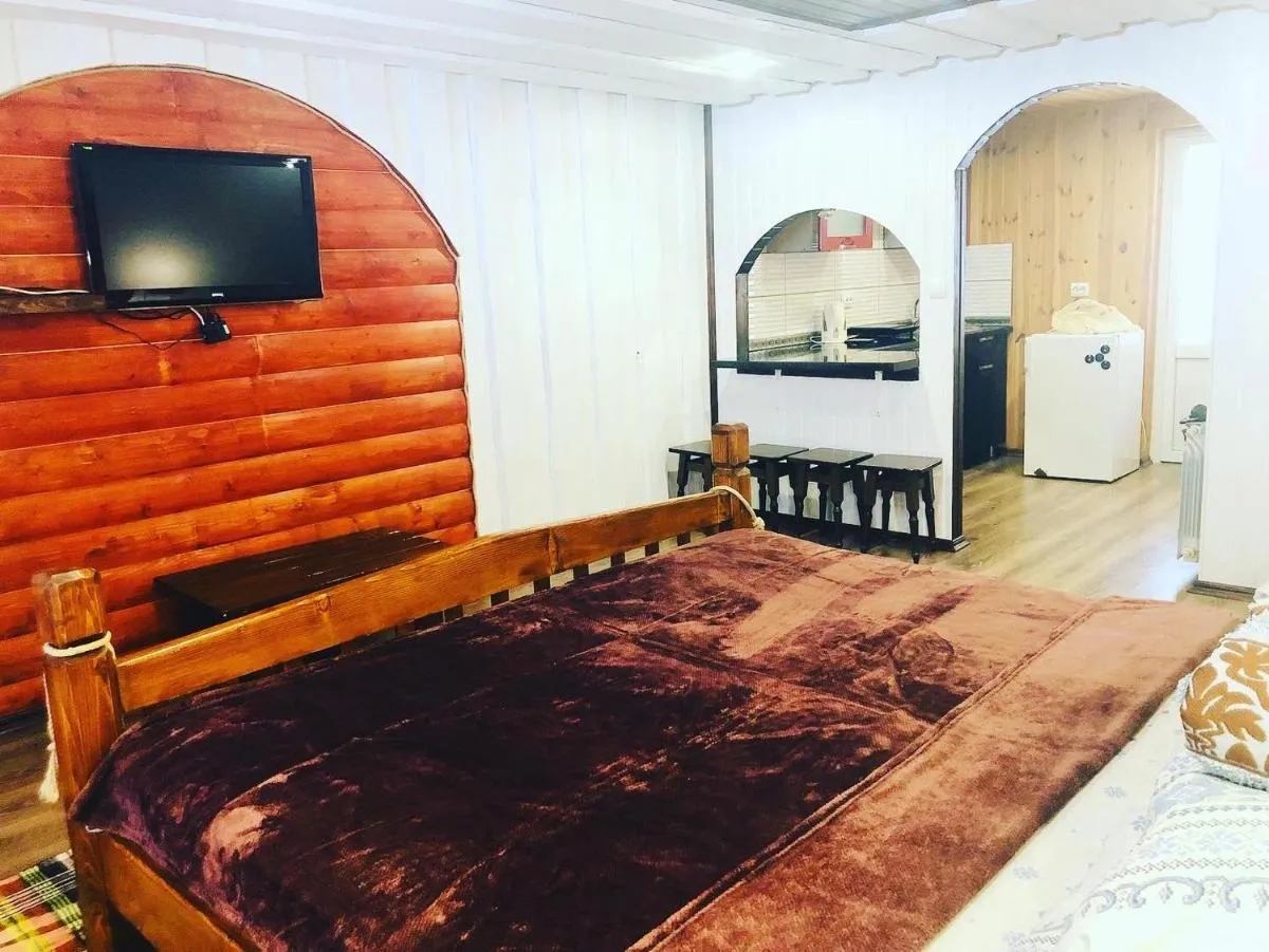 Image 2 of У Віти номер 4