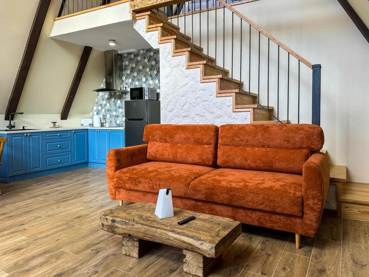 Image 2 of Ultra house