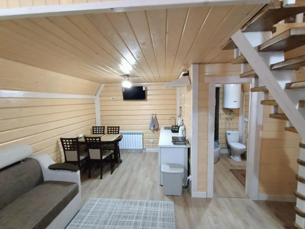 Image 3 of В Обіймах Гір