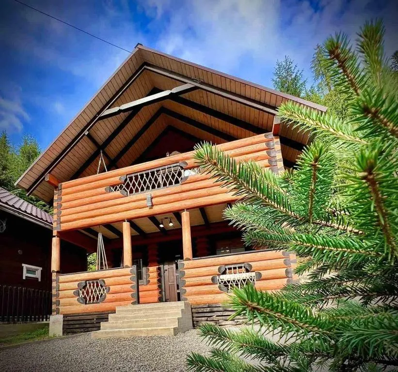 Image 1 of В Обіймах Гір