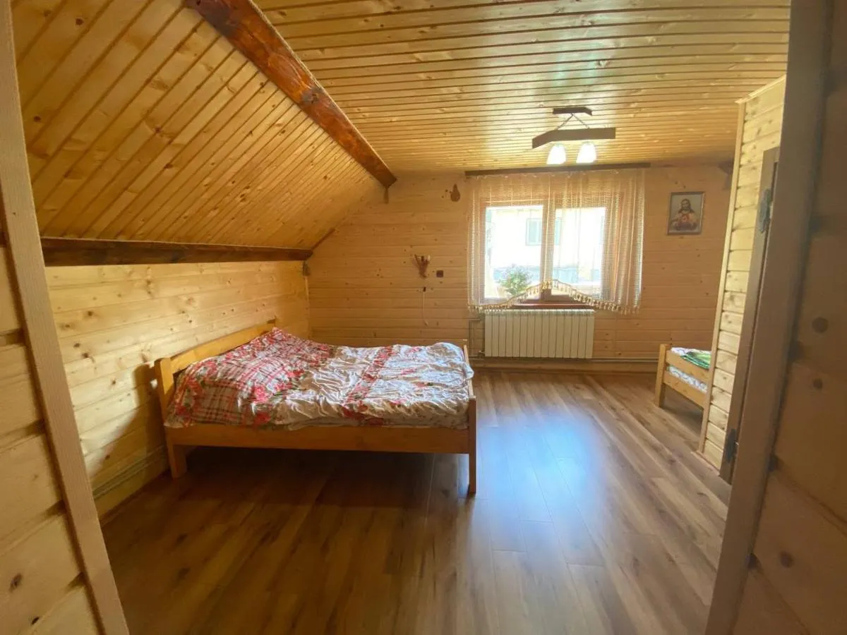 Image 2 of Відпочинок в Карпатах