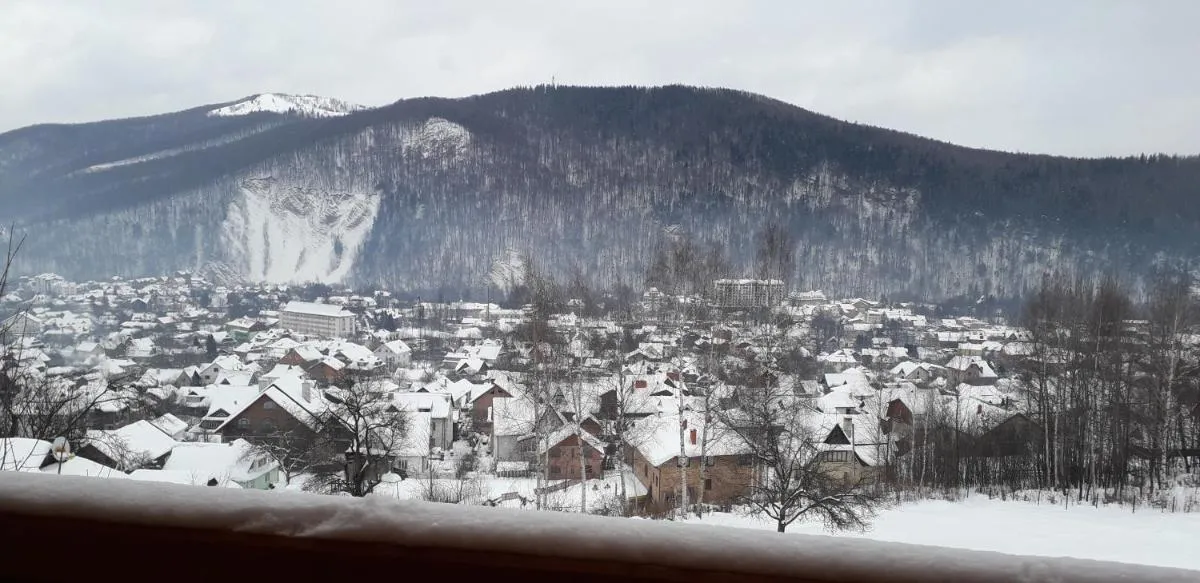 Image 6 of Вікенд