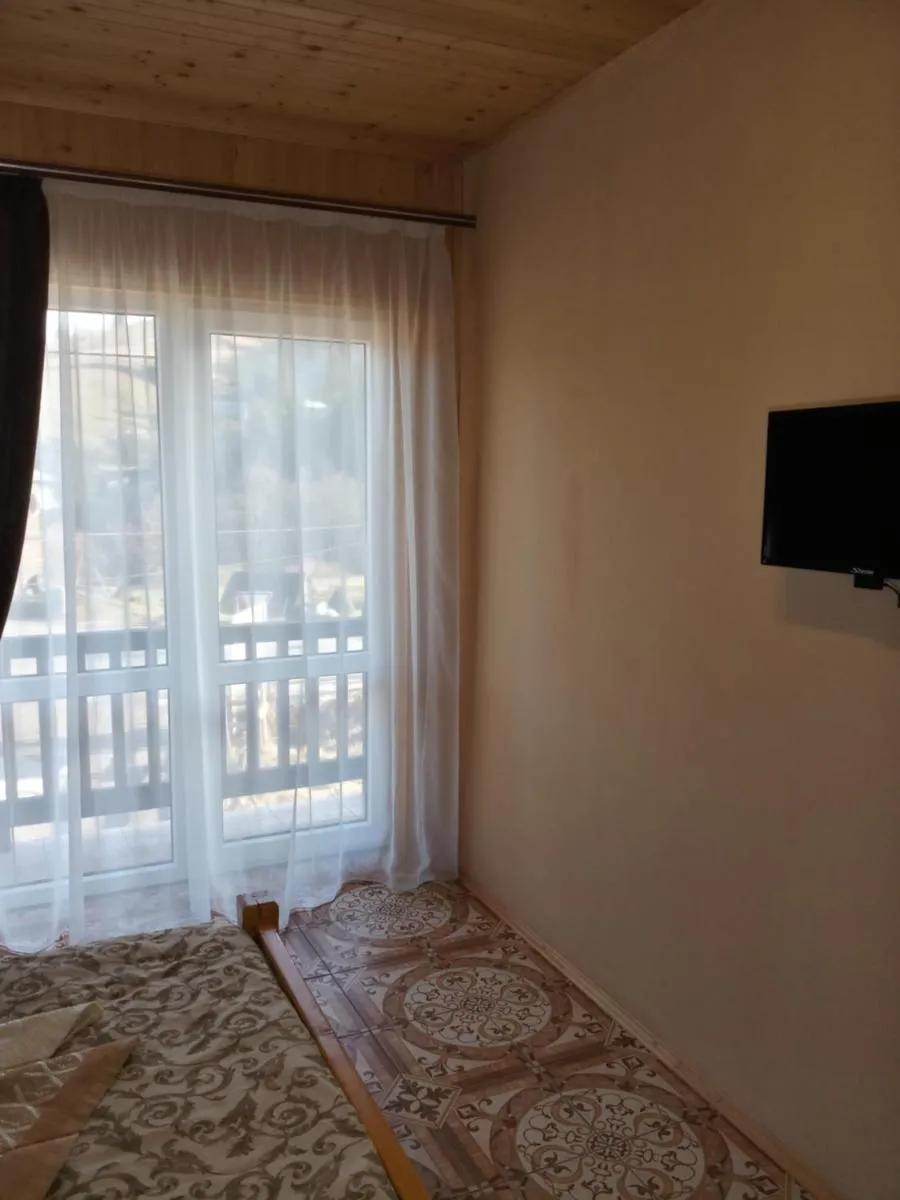 Image 2 of Затишний котедж “Хатинка”